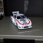 PORSCHE 935
