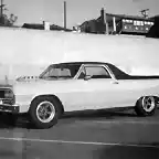 000 400px-Harry-bradley-1964-chevrolet-el-camino