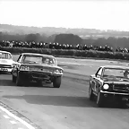 Lotus Cortina Jim Clark vs Ford Galaxie & Mustang