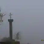 01, la cruz en la niebla, marca, vale