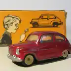 3b Fiat 600 borravino ruedas de goma