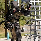 Sarcos-Raytheon XOS Exoskeleton..