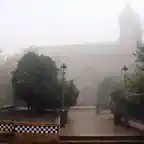 iglesia en niebla