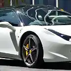 2010-2011_Ferrari_458_Italia_coupe_(2011-03-23)_02