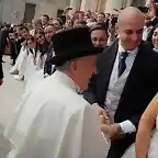 papa francisco sombrero