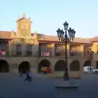 Ayuntamiento de Sto.Domingo en la Plaza Mayor