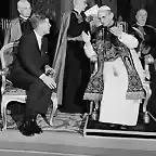 0PopeandJohnKennedyTalking