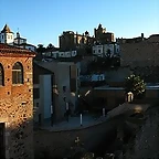 700px-Pano_Parte_Antigua_de_C%C3%A1ceres