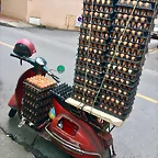 Vespa Huevos