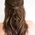 Algunas Sugerencias de Peinados con Trenzas en Semirecogido