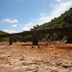 Rio Tinto seco.puente de manantiales