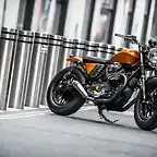 Moto-Guzzi-V9-Bobber-Custom-Order