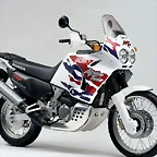 Honda-XRV750-93-2