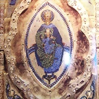 Frontal de San Miguel in Excelsis,placa central con la sedes sapientiae con el tetramorfos y detalle. (12)