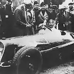 Pietro_Bordino_at_the_1927_Milan_Grand_Prix_cropped