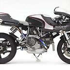 Ducati MH900 evoluzione 1