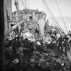 ww2_soldiers_on_the_ship_thurland_castle_after_the_evacuation_of_greece__april_1941__da07137g