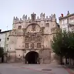 Puerta de Santa Mara