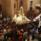 34, en la iglesia, marca