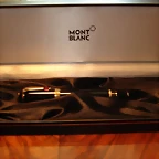 montblanc rouge et noir