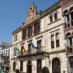 nuevas banderas en el Ayuntamiento
