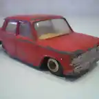 4b Fiat 1500 rojo ruedas goma 1