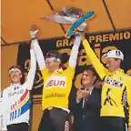 Perico-Vuelta1990-Podio-Giovanetti-Fuerte2