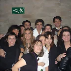 Foto de grupo Mikel con parte del foro