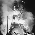 Torre Eiffel-1966-Crema