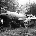 1-Me-262A1a-Schwalbe-JV44-aircraft-destroyed-before-being-abandoned-Brandenburg-1945-01