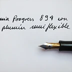 894d