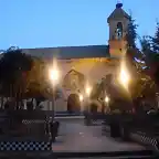 iglesia al atardecer