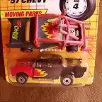 MATCHBOX Chevy '57 post apocalptico (comparacin)