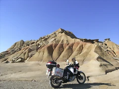 R0014002 R0014002