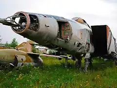 MiG-25RB abandonado en Monino, Rusia