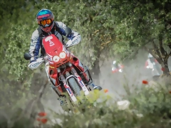 03_xav_5176-14395-O 03_xav_5176-14395-O