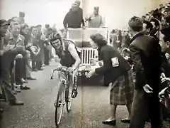 1953 - Tour. 11? etapa, Jean Robic en el Aspin