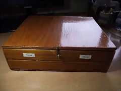 caja y plumas celuloide 001 caja y plumas celuloide 001