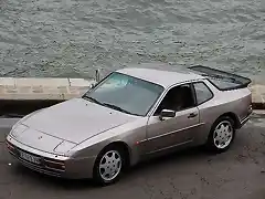 944t