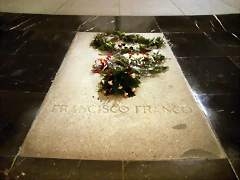 AQUI ESTA EL CUERPO DE FRANCO