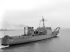 LST-1190 USS Boulder, foto 03