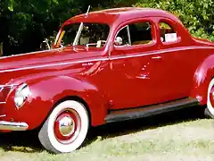 1940_Ford_Model_01A_De_Luxe_Coupe_JGB