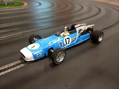 SZLU3872