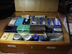 caja y plumas celuloide 002 caja y plumas celuloide 002