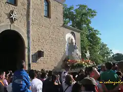 32, la Virgen sale de su ermita, marca