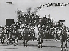 tropas italianas desfilan en Mogadiscio en 1940. Con la ocupacin de Etiopa y Ogadn , Mussolini cre la denominada Gran Somalia, que perdi a manos de los ingleses en 1941.