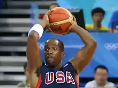 Michael_Redd_Olympic_jump2