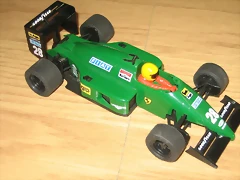 Ferrari F1 verde (2)