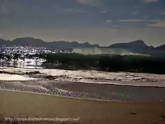 olas en la playa de Melide