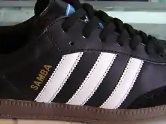 ADIDAS-22 $120.000